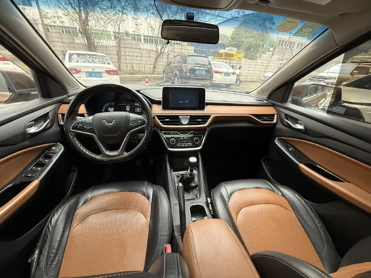 2018 WuLing HongGuang S3 1.5T 150HP L4 6MT,autocango,china used car exporter,china ev exporter,chinese used car exporter,chinese used ev exporter