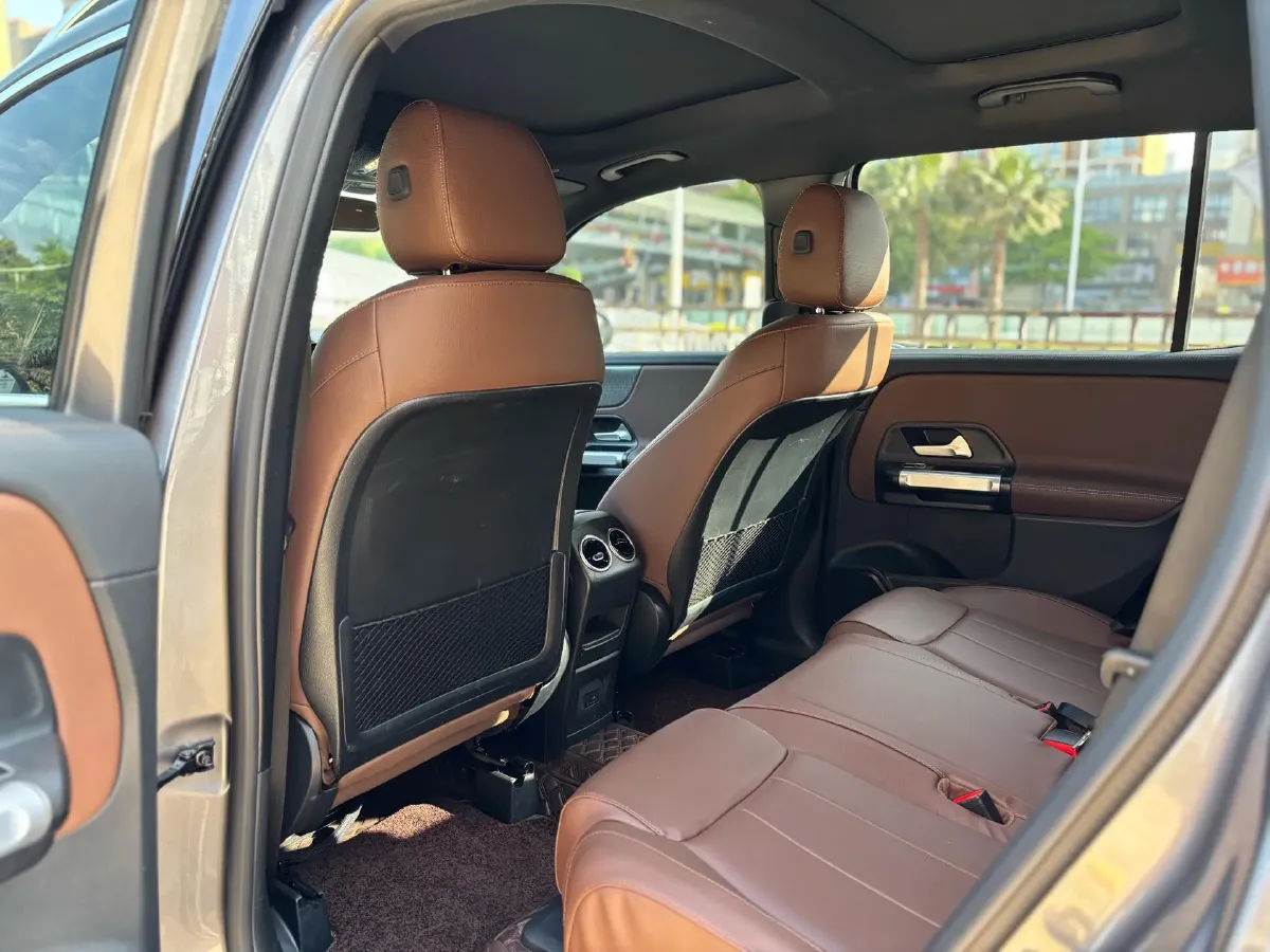 2023 Mercedes-Benz GLB Class 2.0T 190HP L4 8DCT,autocango,china used car exporter,china ev exporter,chinese used car exporter,chinese used ev exporter