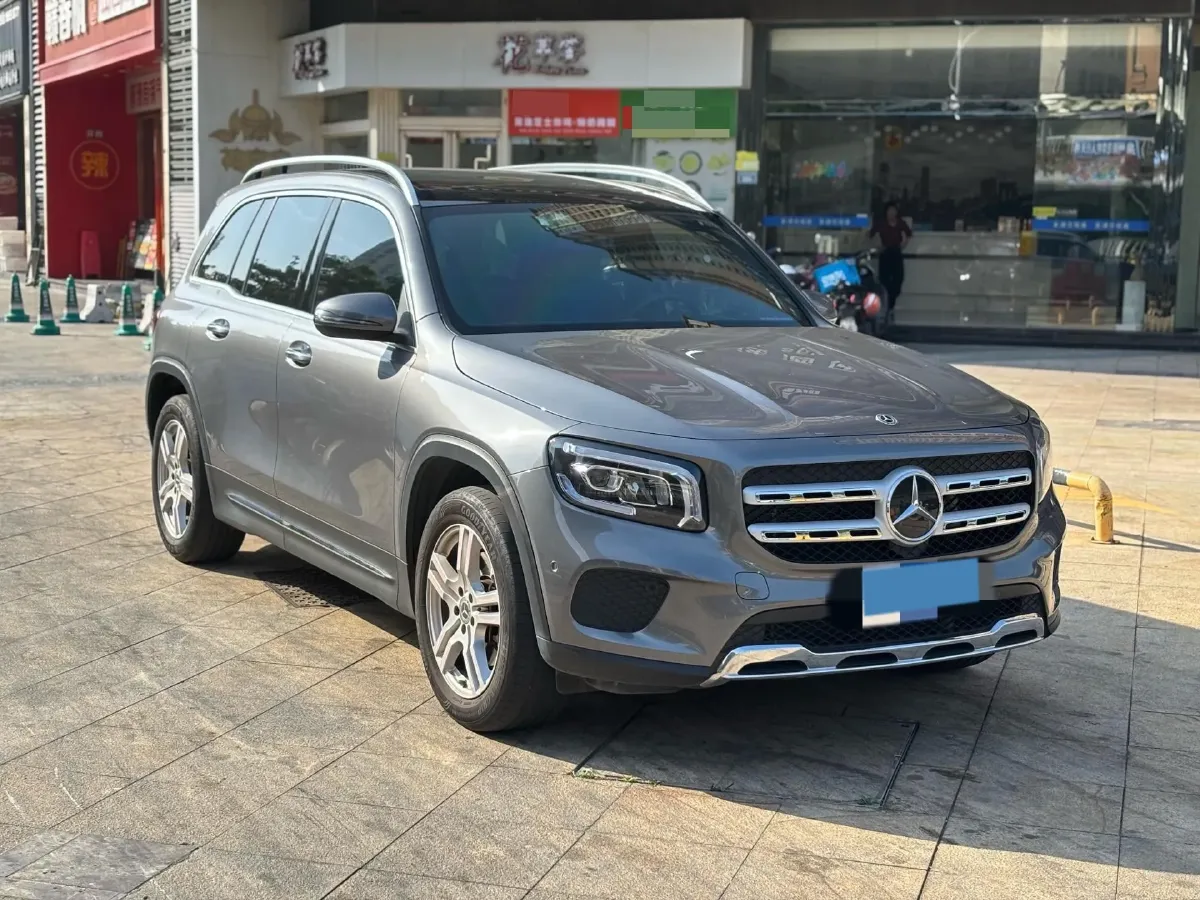 2023 Mercedes-Benz GLB Class 2.0T 190HP L4 8DCT,autocango,china used car exporter,china ev exporter,chinese used car exporter,chinese used ev exporter