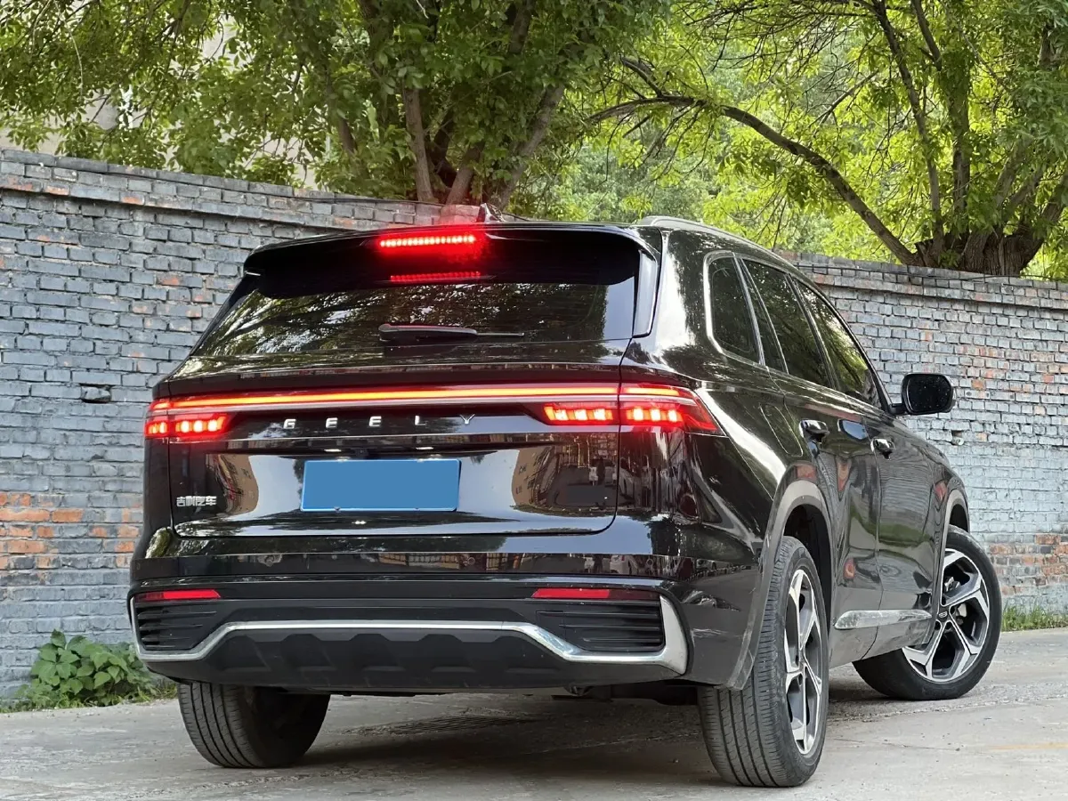 2021 Geely Monjaro 2.0T 218HP L4 7DCT,autocango,china used car exporter,china ev exporter,chinese used car exporter,chinese used ev exporter