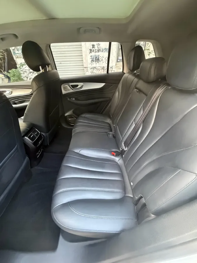 2019 Roewe RX5 MAX 1.5T 173HP L4 6AT,autocango,china used car exporter,china ev exporter,chinese used car exporter,chinese used ev exporter