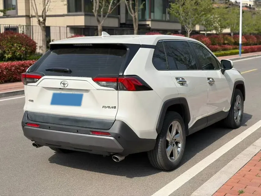2020 Toyota RAV4 2.0L 171HP L4 CVT,autocango,china used car exporter,china ev exporter,chinese used car exporter,chinese used ev exporter