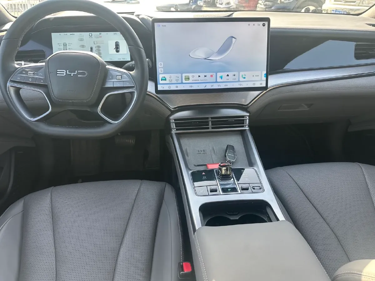 2025 BYD Seal07 DM-i 1.5L 101HP L4 E-CVT PHEV 17.6KWH,autocango,china used car exporter,china ev exporter,chinese used car exporter,chinese used ev exporter