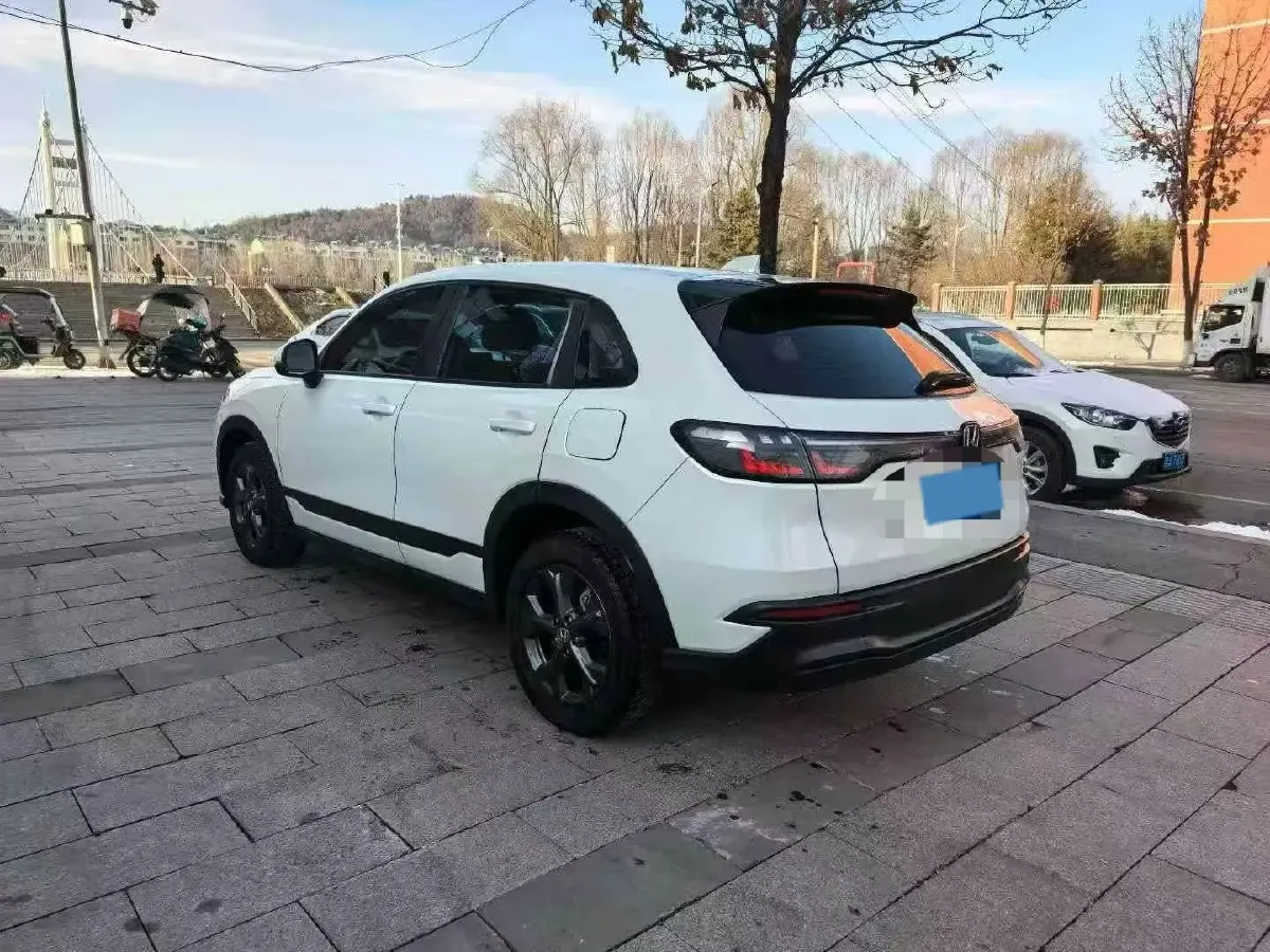 2023 Honda HR-V 1.5T 182HP L4 CVT,autocango,china used car exporter,china ev exporter,chinese used car exporter,chinese used ev exporter