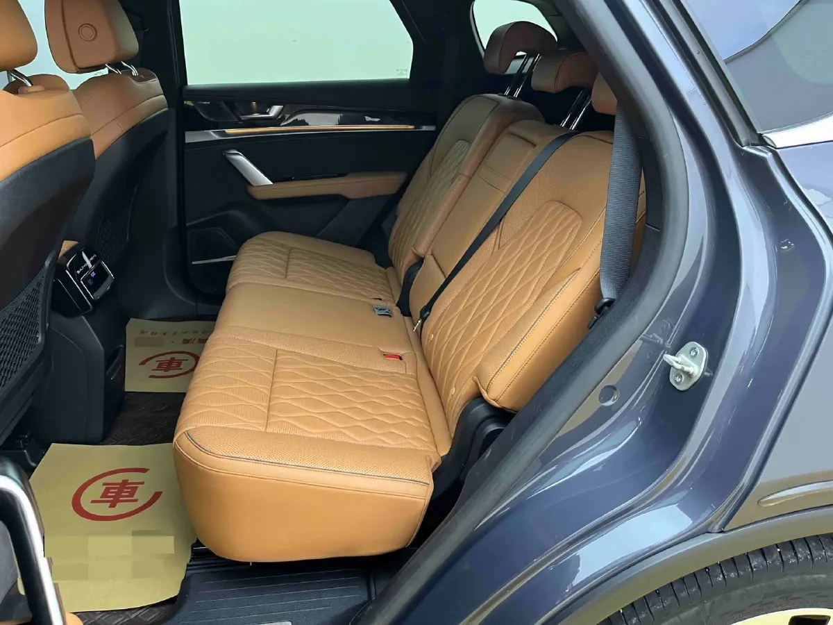 2022 Jeep Grand Commander 2.0T 265HP L4 9AT,autocango,china used car exporter,china ev exporter,chinese used car exporter,chinese used ev exporter