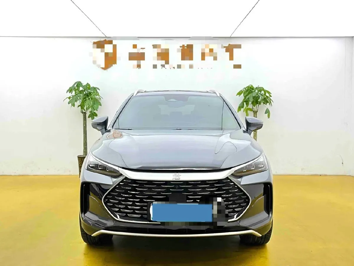 2022 Jeep Grand Commander 2.0T 265HP L4 9AT,autocango,china used car exporter,china ev exporter,chinese used car exporter,chinese used ev exporter