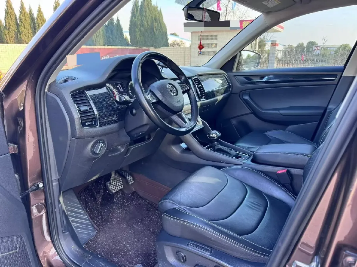 2018 Skoda Kodiak 2.0T 186HP L4 7DCT,autocango,china used car exporter,china ev exporter,chinese used car exporter,chinese used ev exporter