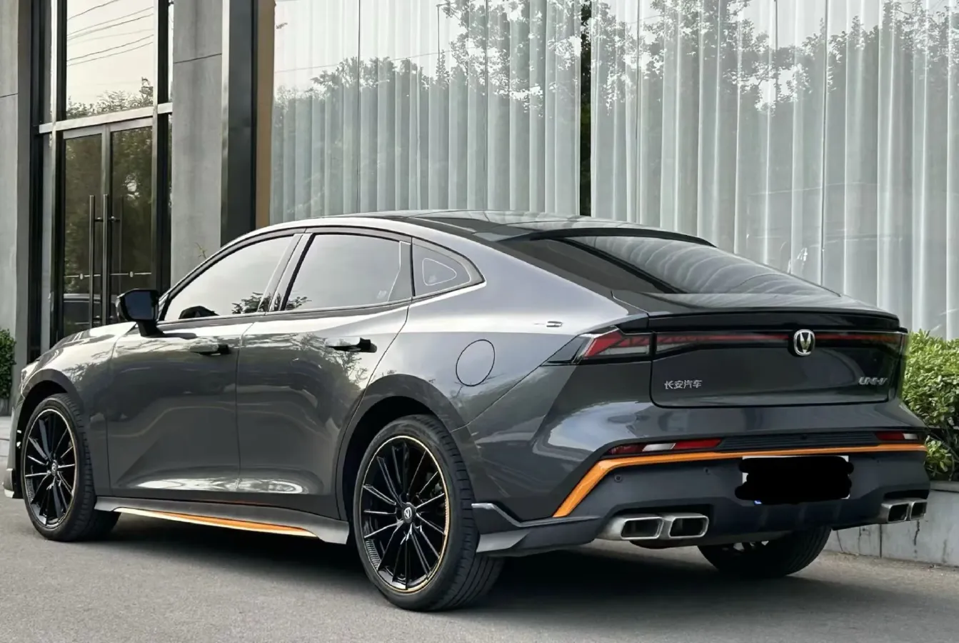 2024 ChangAn UNI-V 1.5T 188HP L4 7DCT,autocango,china used car exporter,china ev exporter,chinese used car exporter,chinese used ev exporter