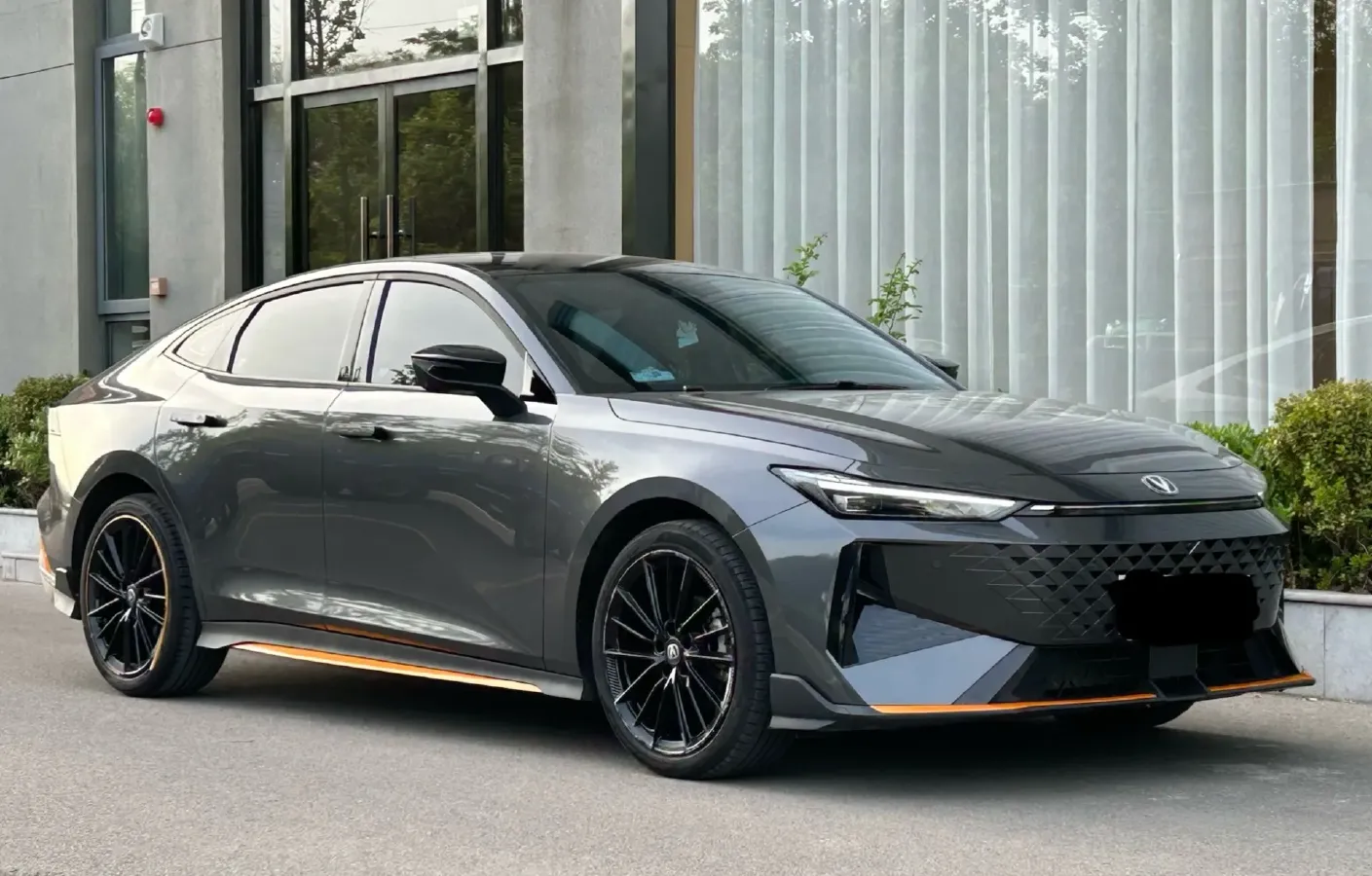 2024 ChangAn UNI-V 1.5T 188HP L4 7DCT,autocango,china used car exporter,china ev exporter,chinese used car exporter,chinese used ev exporter