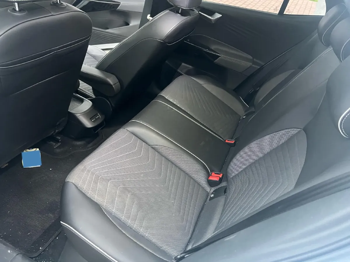 2023 Volkswagen ID.3 BEV 52.8KWH,autocango,china used car exporter,china ev exporter,chinese used car exporter,chinese used ev exporter