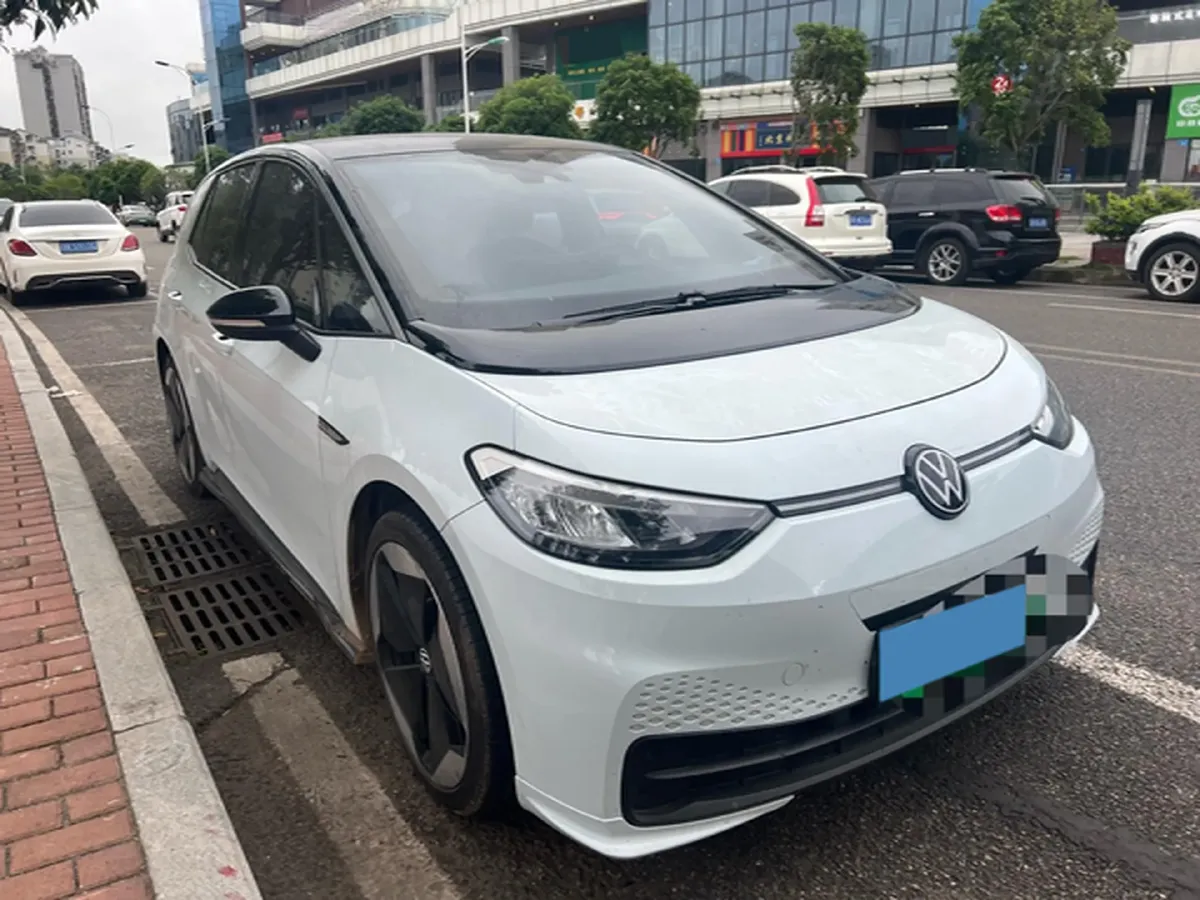 2023 Volkswagen ID.3 BEV 52.8KWH,autocango,china used car exporter,china ev exporter,chinese used car exporter,chinese used ev exporter