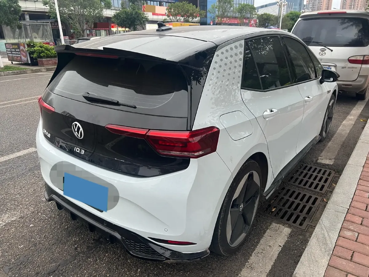 2023 Volkswagen ID.3 BEV 52.8KWH,autocango,china used car exporter,china ev exporter,chinese used car exporter,chinese used ev exporter