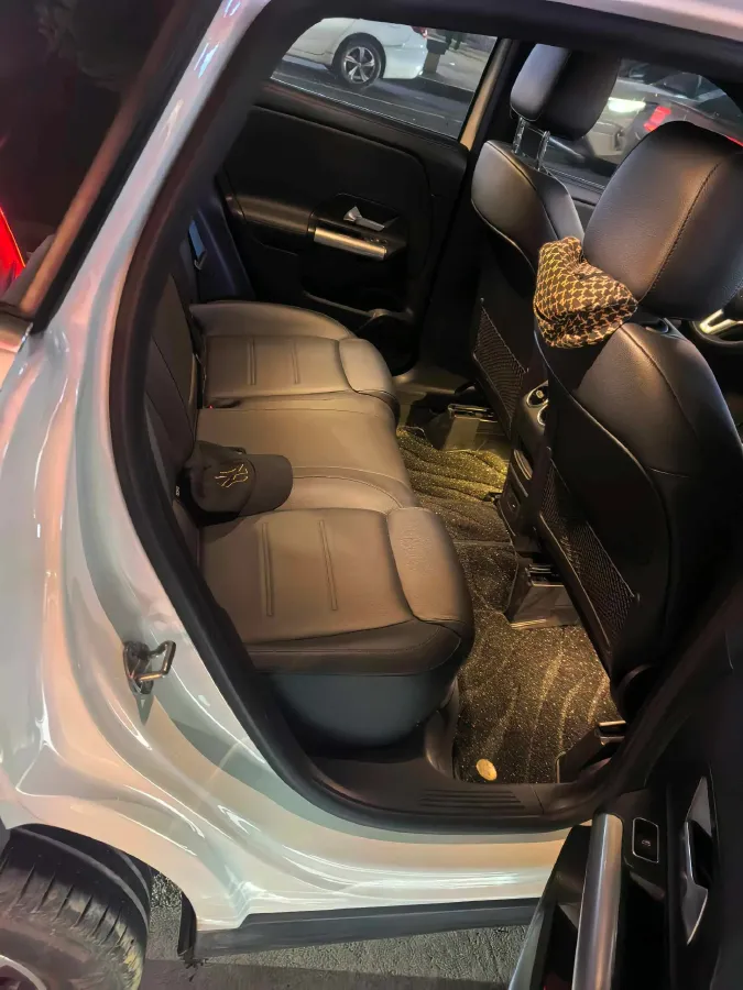 2020 Mercedes-Benz GLA Class 1.3T 163HP L4 7DCT,autocango,china used car exporter,china ev exporter,chinese used car exporter,chinese used ev exporter