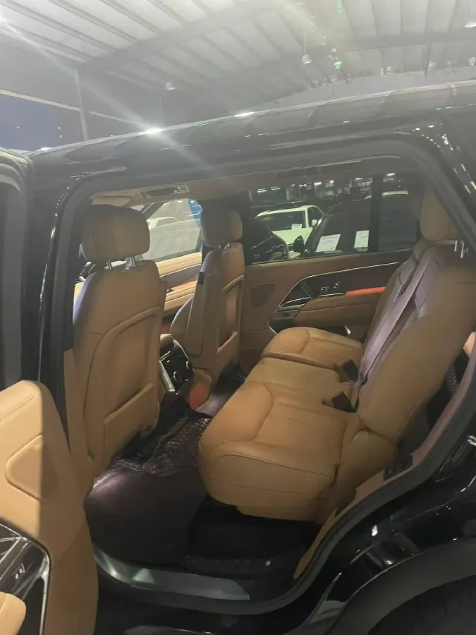 2023 Land Rover Range Rover 3.0T 400HP L6 8AT,autocango,china used car exporter,china ev exporter,chinese used car exporter,chinese used ev exporter