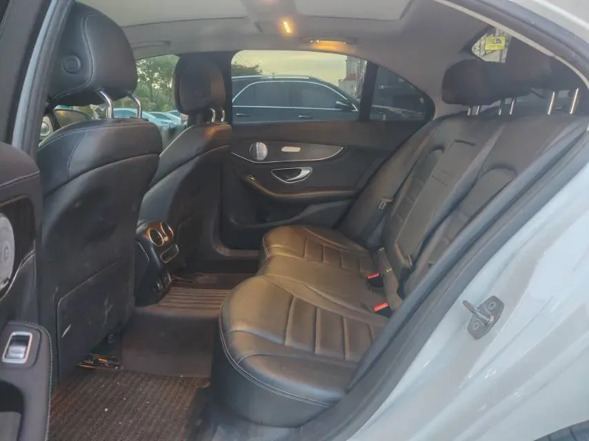 2020 Mercedes-Benz C Class 1.5T 184HP L4 9AT,autocango,china used car exporter,china ev exporter,chinese used car exporter,chinese used ev exporter