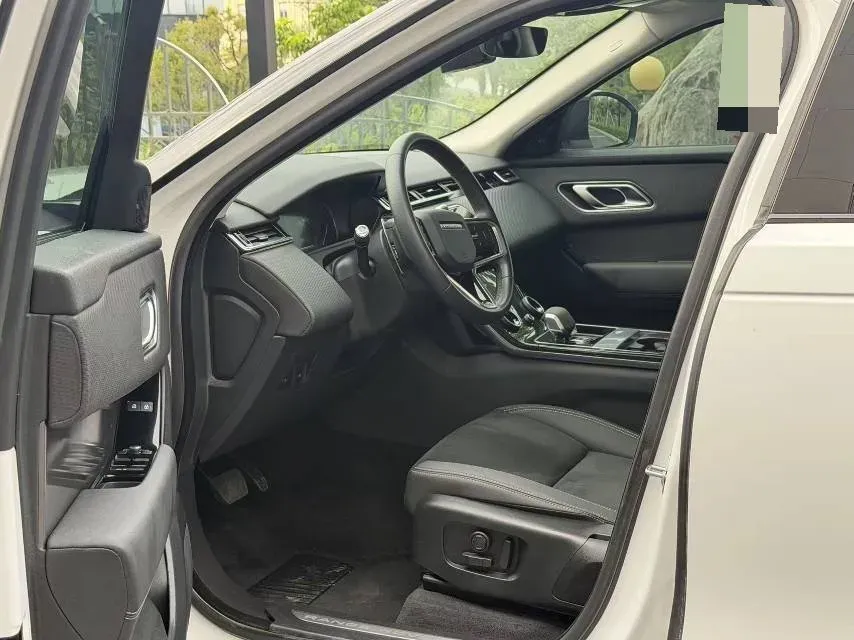2023 Land Rover Range Rover Velar 2.0T 250HP L4 8AT,autocango,china used car exporter,china ev exporter,chinese used car exporter,chinese used ev exporter
