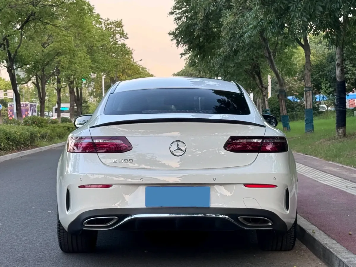 2023 Mercedes-Benz E Class 2.0T 258HP L4 9AT,autocango,china used car exporter,china ev exporter,chinese used car exporter,chinese used ev exporter