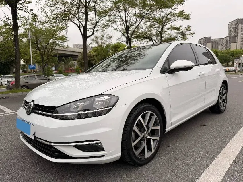 2020 Volkswagen Golf 1.4T 150HP L4 7DCT,autocango,china used car exporter,china ev exporter,chinese used car exporter,chinese used ev exporter