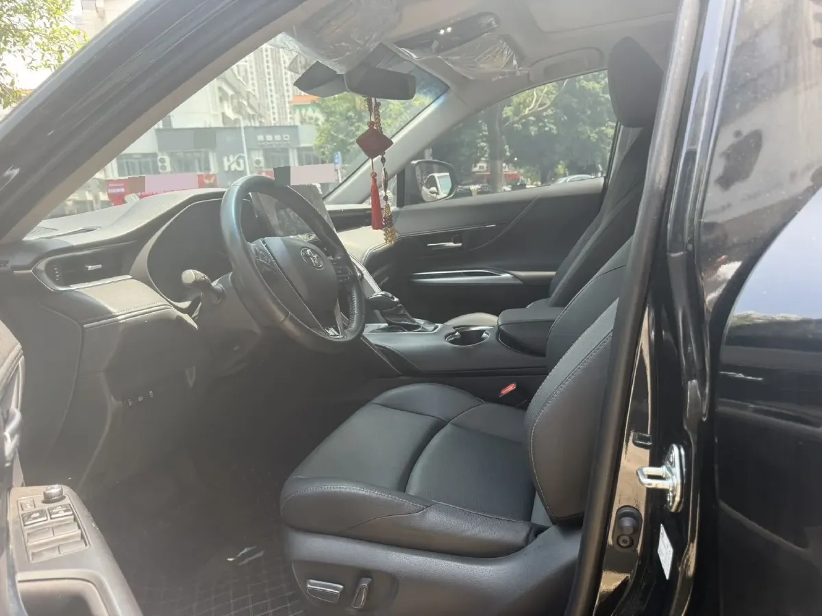 2023 Toyota Venza 2.0L 171HP L4 CVT,autocango,china used car exporter,china ev exporter,chinese used car exporter,chinese used ev exporter