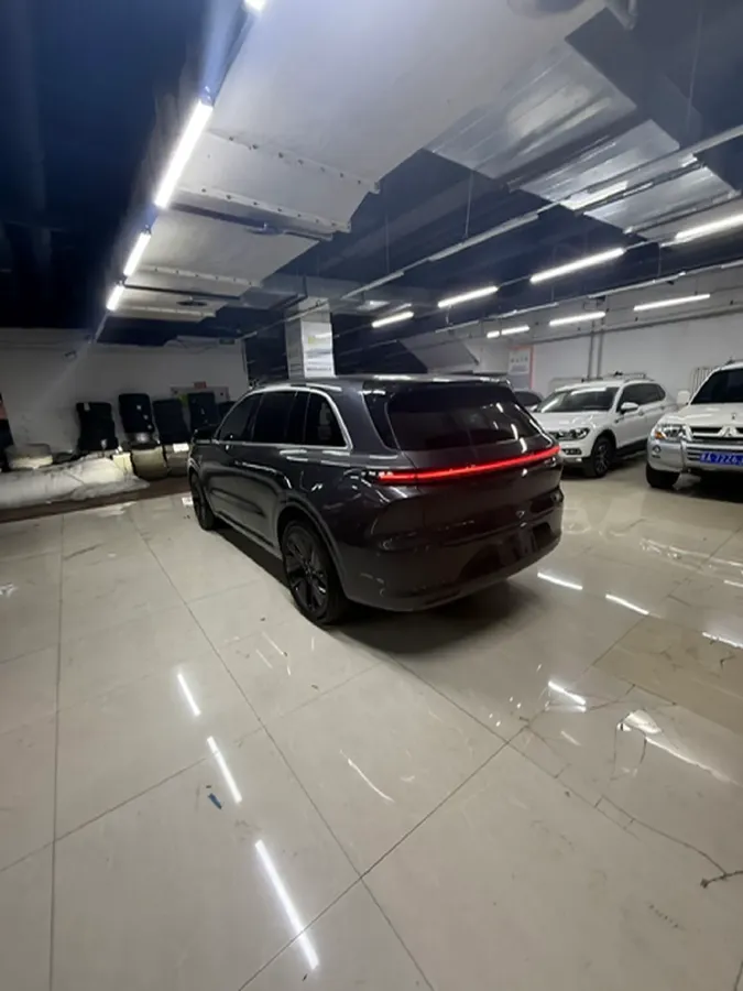 2024 Li L6 Range Extended 154HP L4 REEV 36.8KWH,autocango,china used car exporter,china ev exporter,chinese used car exporter,chinese used ev exporter