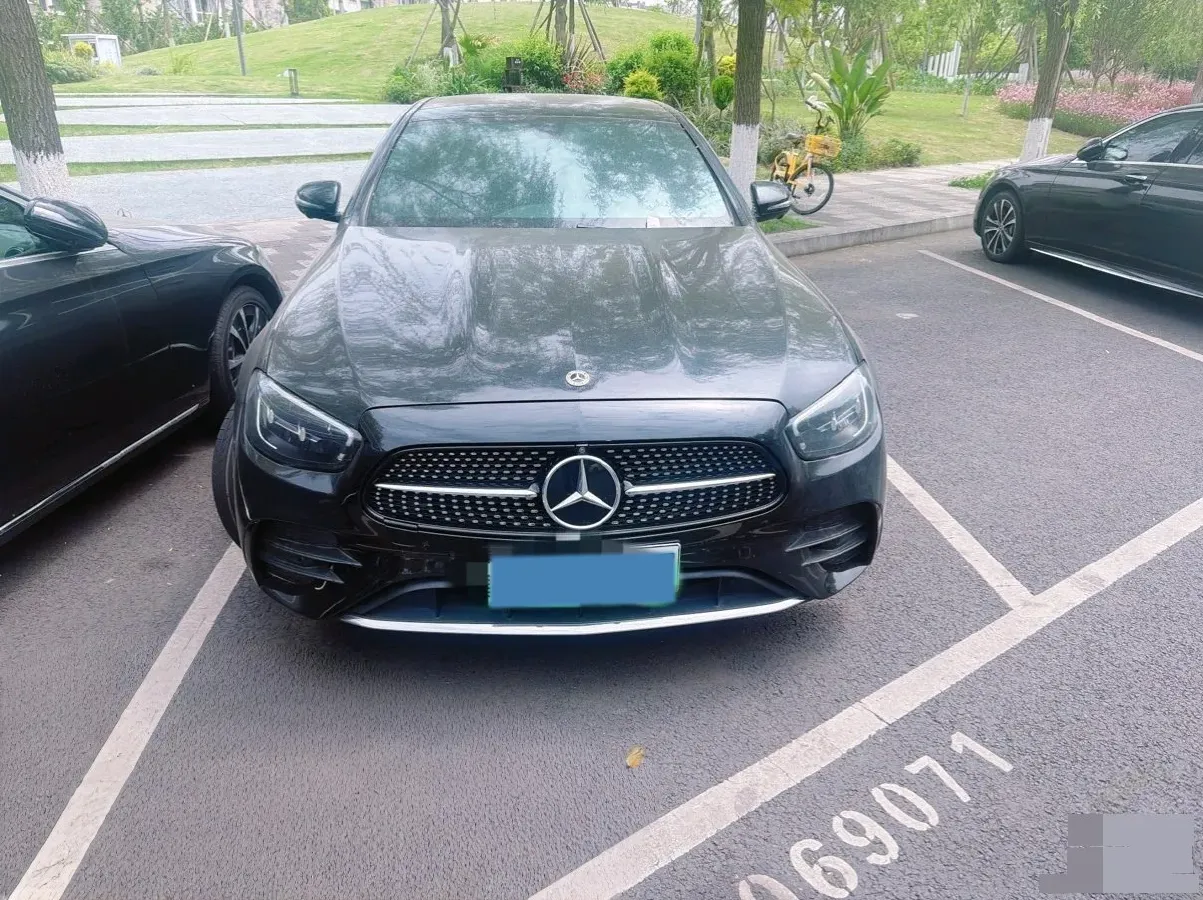 2022 Mercedes-Benz E Class 2.0T 211HP L4 9AT PHEV 25.4KWH,autocango,china used car exporter,china ev exporter,chinese used car exporter,chinese used ev exporter