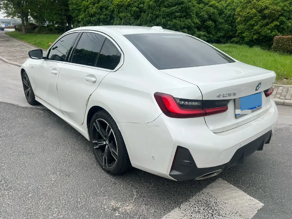 2024 BMW 3 Series 2.0T 184HP L4 8AT,autocango,china used car exporter,china ev exporter,chinese used car exporter,chinese used ev exporter