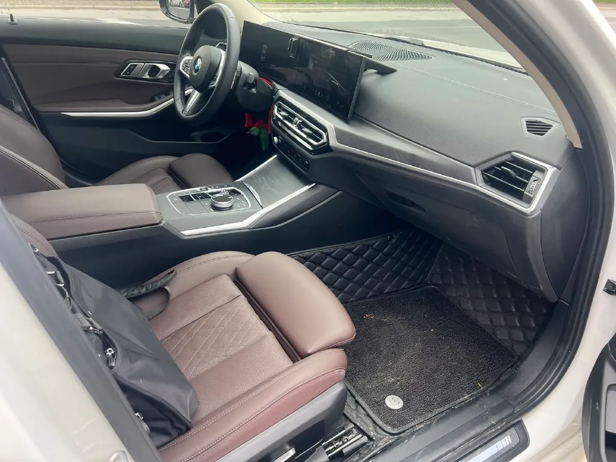 2024 BMW 3 Series 2.0T 184HP L4 8AT,autocango,china used car exporter,china ev exporter,chinese used car exporter,chinese used ev exporter