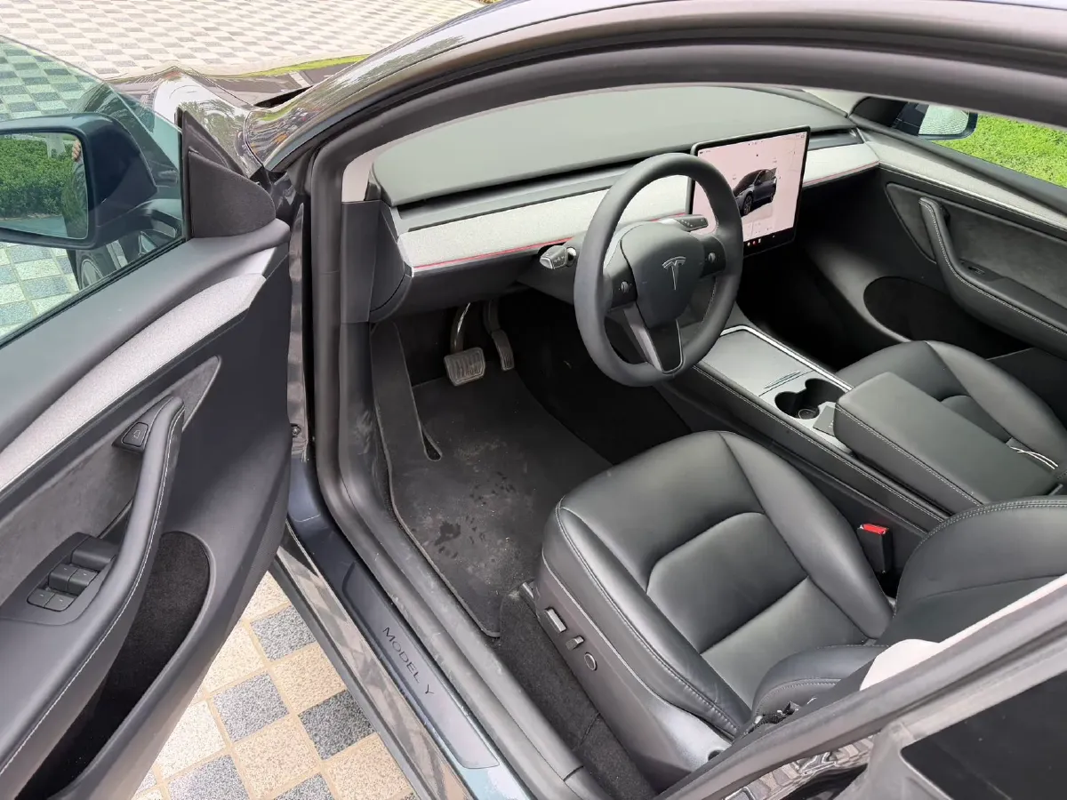 2024 Iveco OuSheng BEV 77.28KWH,autocango,china used car exporter,china ev exporter,chinese used car exporter,chinese used ev exporter