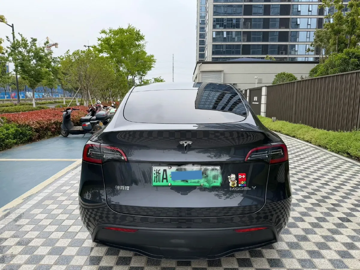 2024 Iveco OuSheng BEV 77.28KWH,autocango,china used car exporter,china ev exporter,chinese used car exporter,chinese used ev exporter