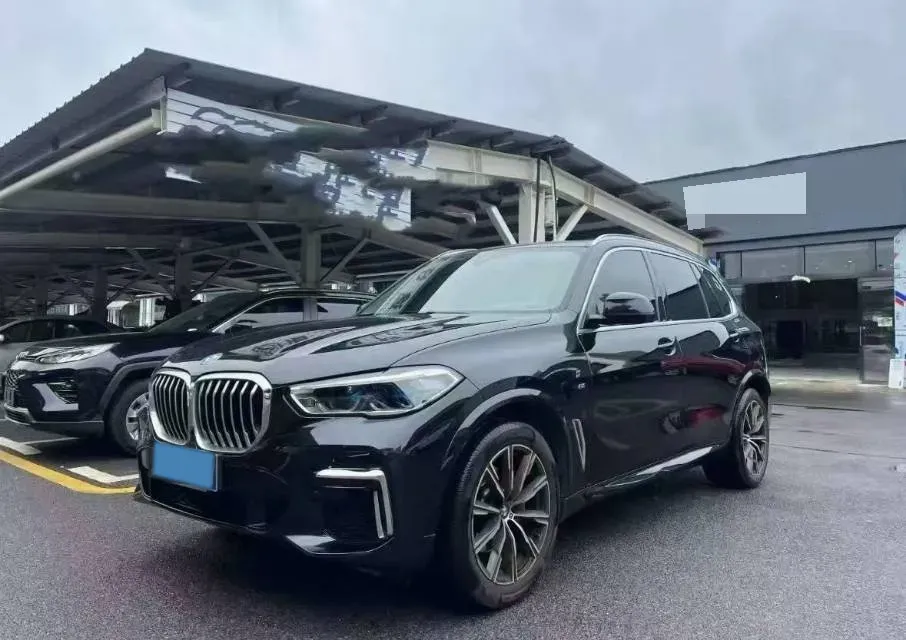 2022 BMW X5 2.0T 245HP L4 8AT,autocango,china used car exporter,china ev exporter,chinese used car exporter,chinese used ev exporter