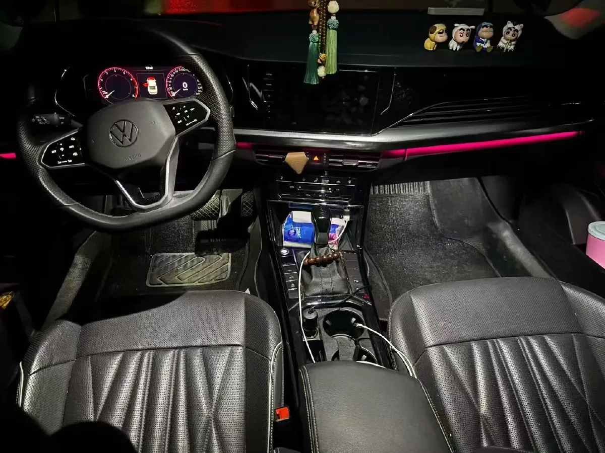 2023 Volkswagen Passat 2.0T 186HP L4 7DCT,autocango,china used car exporter,china ev exporter,chinese used car exporter,chinese used ev exporter