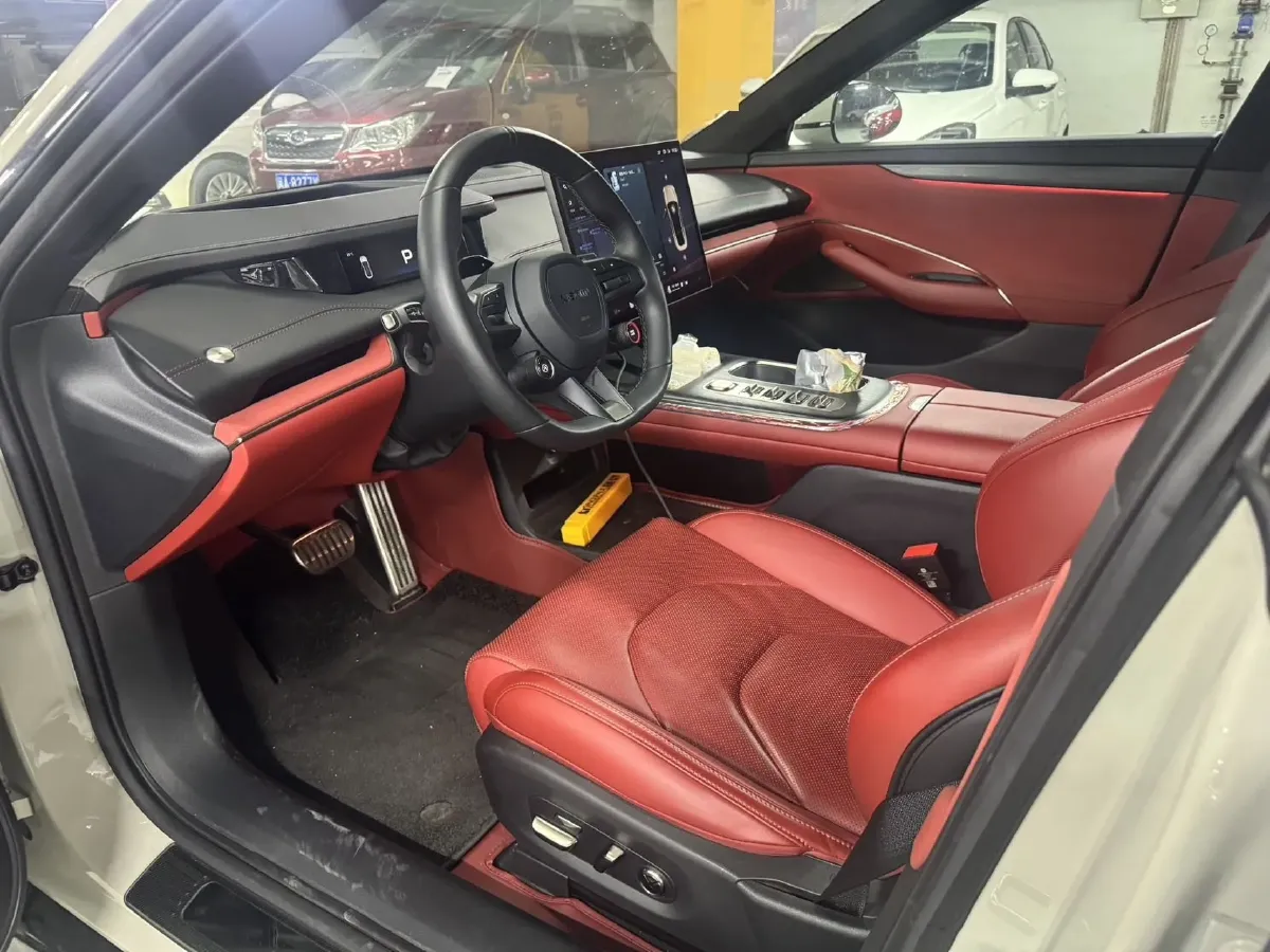 2024 MI SU7 BEV 101KWH,autocango,china used car exporter,china ev exporter,chinese used car exporter,chinese used ev exporter