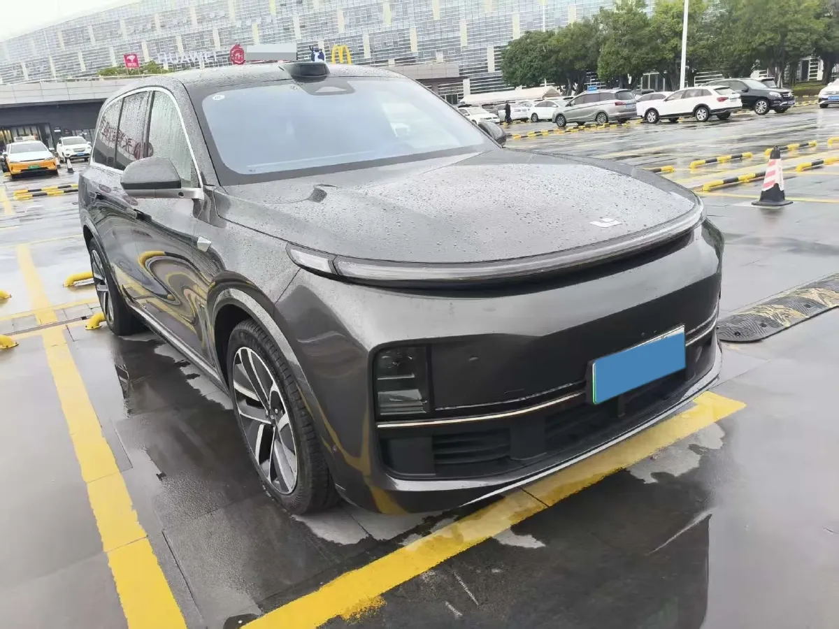 2022 Li L9 Range Extended 154HP REEV 42.6KWH,autocango,china used car exporter,china ev exporter,chinese used car exporter,chinese used ev exporter