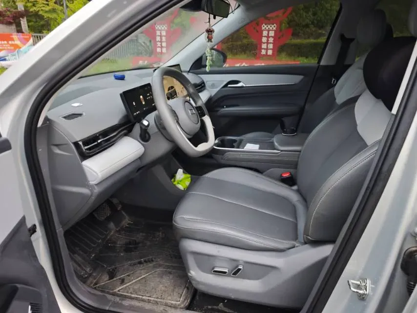 2025 Bestune YueYi 03 BEV 48.35KWH,autocango,china used car exporter,china ev exporter,chinese used car exporter,chinese used ev exporter