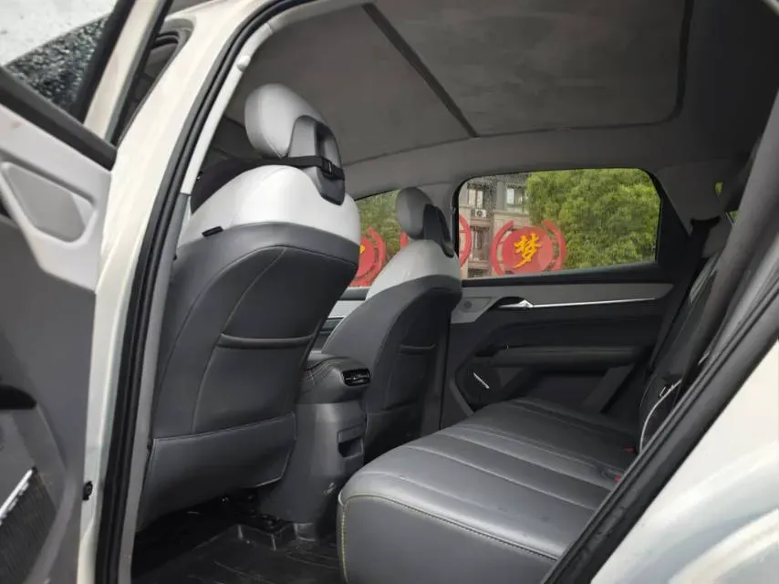 2025 Bestune YueYi 03 BEV 48.35KWH,autocango,china used car exporter,china ev exporter,chinese used car exporter,chinese used ev exporter