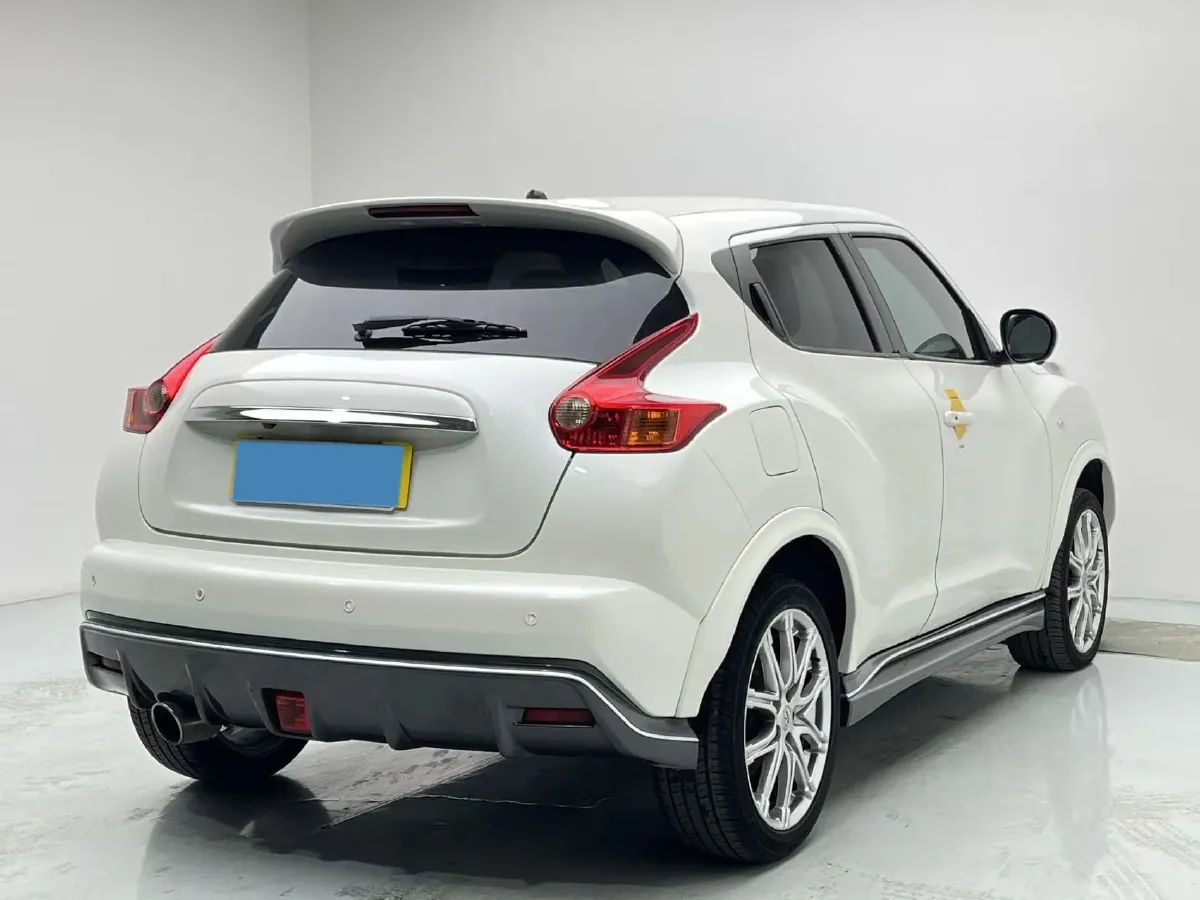 2014 Mitsubishi Outlander 2.0L 150HP L4 CVT,autocango,china used car exporter,china ev exporter,chinese used car exporter,chinese used ev exporter