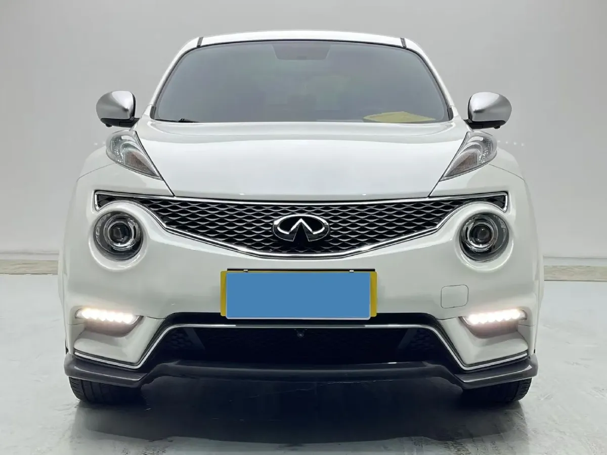 2014 Mitsubishi Outlander 2.0L 150HP L4 CVT,autocango,china used car exporter,china ev exporter,chinese used car exporter,chinese used ev exporter