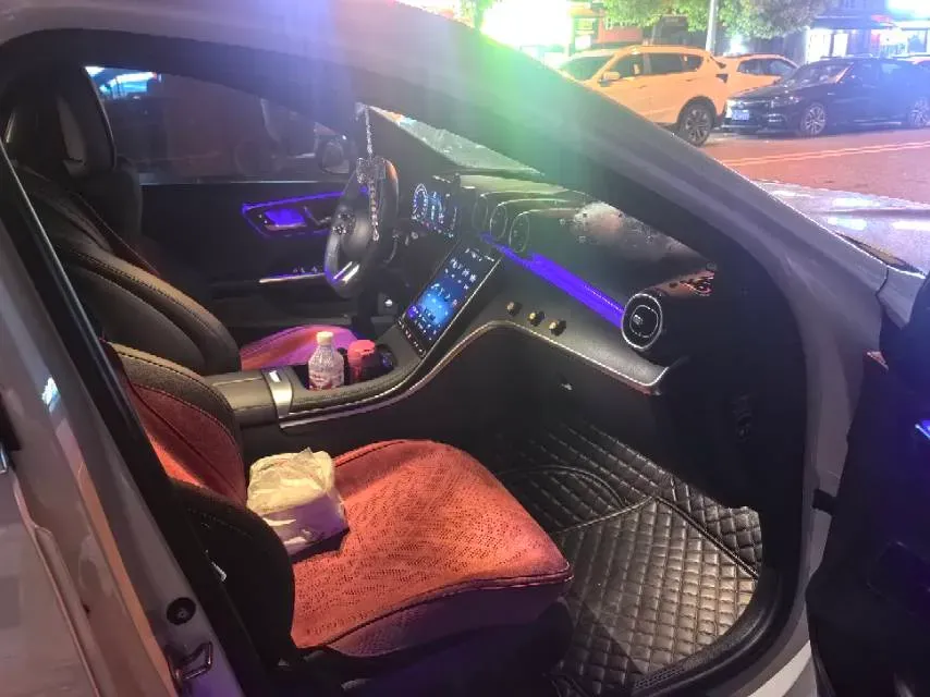 2022 Mercedes-Benz C Class 1.5T 170HP L4 9AT,autocango,china used car exporter,china ev exporter,chinese used car exporter,chinese used ev exporter