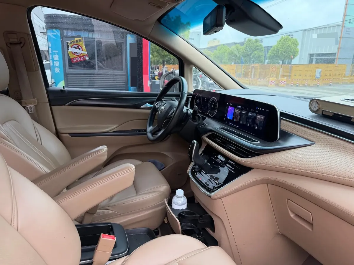 2020 Buick GL8 2.0T 237HP L4 9AT,autocango,china used car exporter,china ev exporter,chinese used car exporter,chinese used ev exporter
