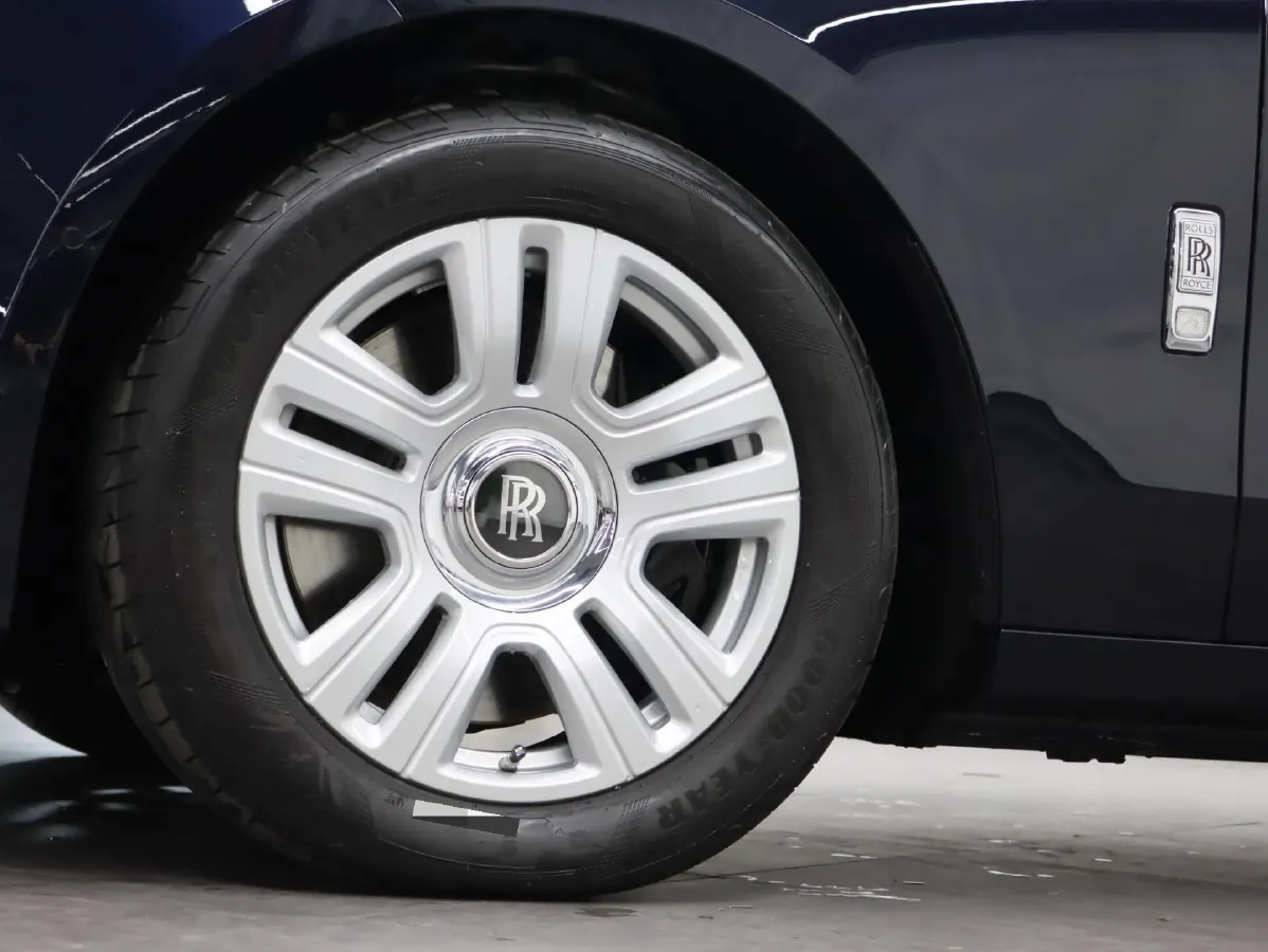 2021 Rolls-Royce Ghost 6.7T 571HP V12 8AT,autocango,china used car exporter,china ev exporter,chinese used car exporter,chinese used ev exporter