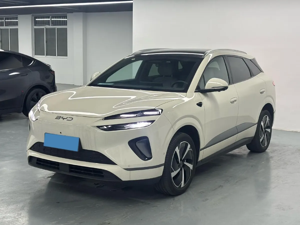 2025 LanDian E5 PLUS 1.5L 95HP L4 E-CVT PHEV,autocango,china used car exporter,china ev exporter,chinese used car exporter,chinese used ev exporter