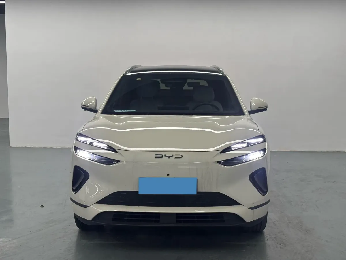 2025 LanDian E5 PLUS 1.5L 95HP L4 E-CVT PHEV,autocango,china used car exporter,china ev exporter,chinese used car exporter,chinese used ev exporter
