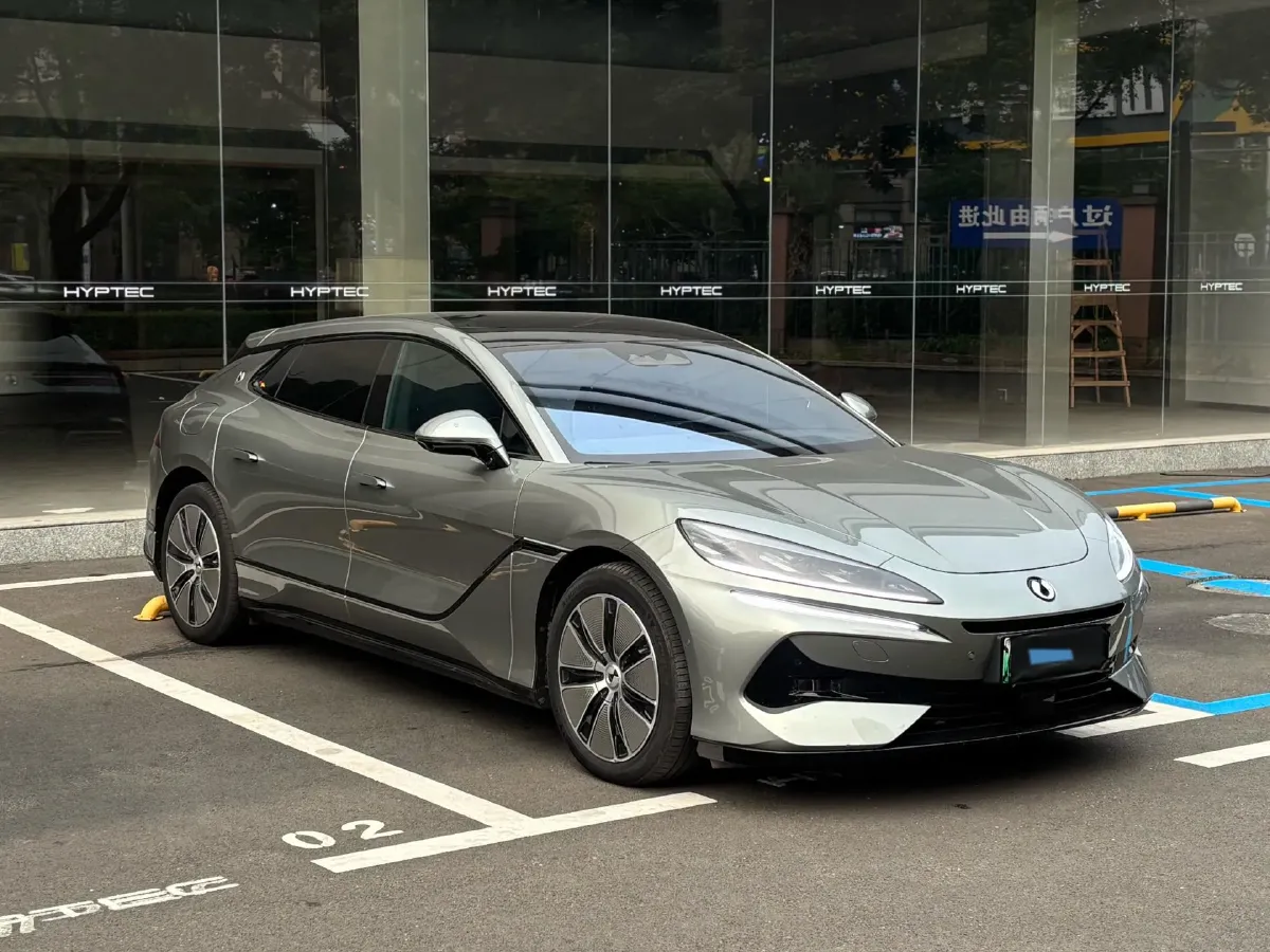 2024 Denza DenzaZ9GT 2.0T 207HP L4 E-CVT PHEV 38.5KWH,autocango,china used car exporter,china ev exporter,chinese used car exporter,chinese used ev exporter