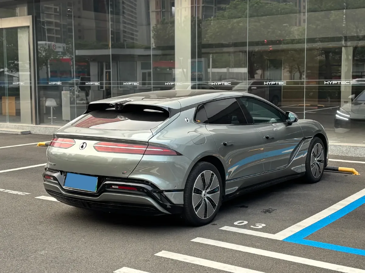 2024 Denza DenzaZ9GT 2.0T 207HP L4 E-CVT PHEV 38.5KWH,autocango,china used car exporter,china ev exporter,chinese used car exporter,chinese used ev exporter