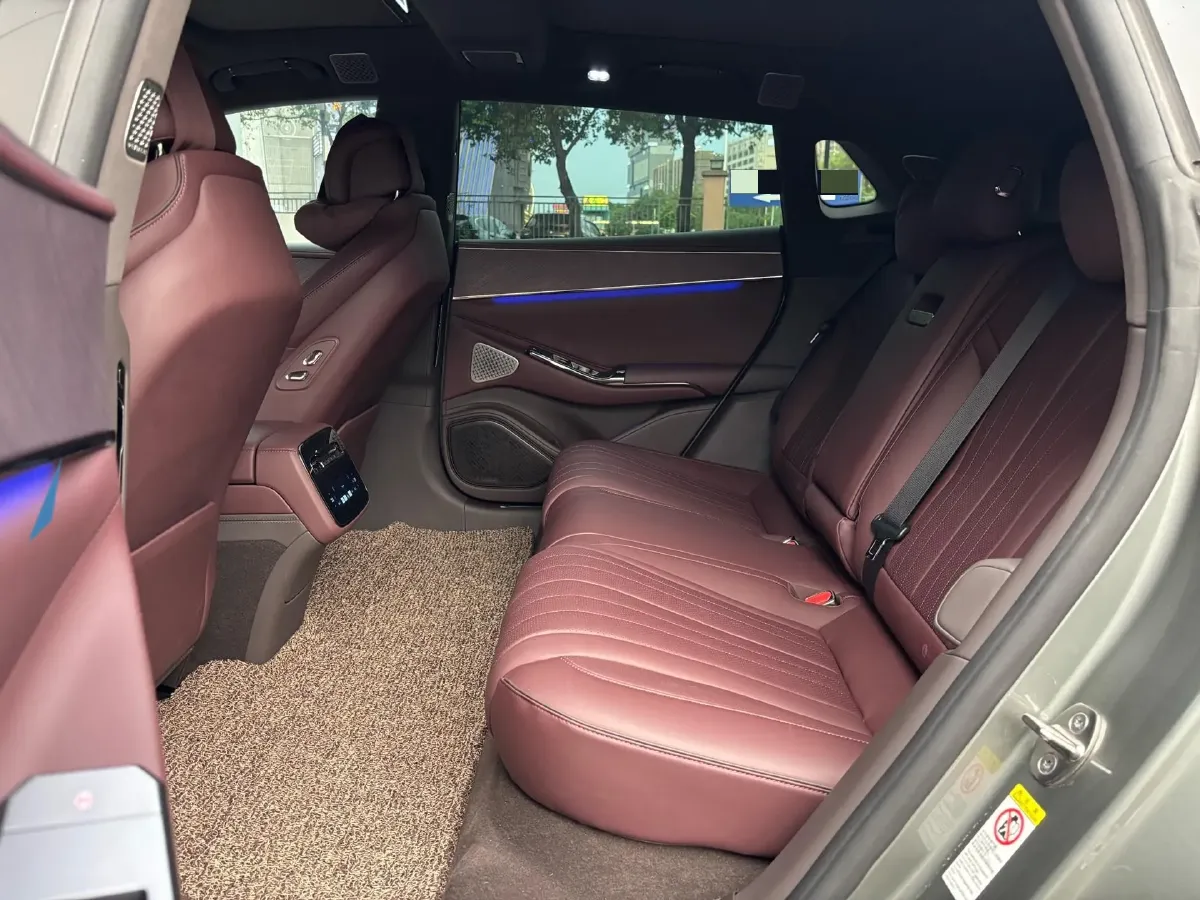 2024 Denza DenzaZ9GT 2.0T 207HP L4 E-CVT PHEV 38.5KWH,autocango,china used car exporter,china ev exporter,chinese used car exporter,chinese used ev exporter