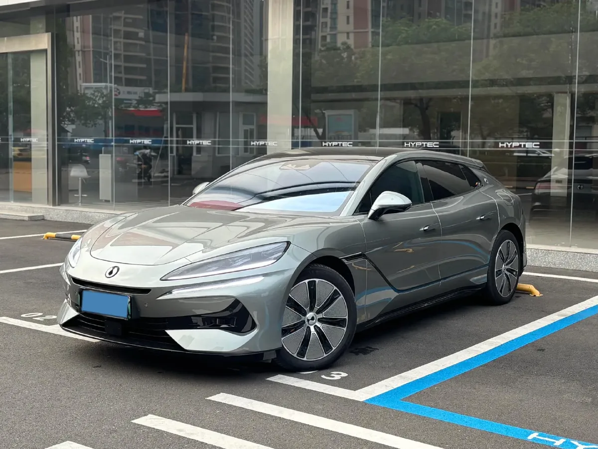 2024 Denza DenzaZ9GT 2.0T 207HP L4 E-CVT PHEV 38.5KWH,autocango,china used car exporter,china ev exporter,chinese used car exporter,chinese used ev exporter