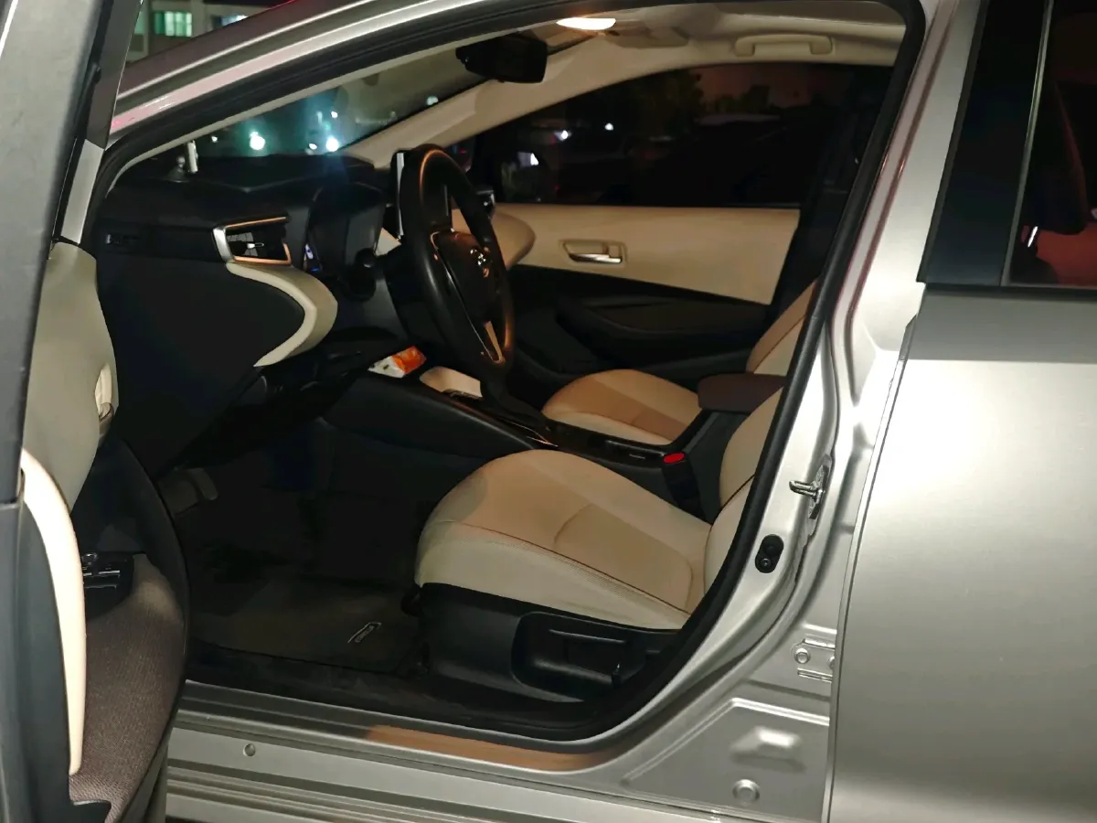 2019 Toyota Corolla 1.2T 116HP L4 CVT,autocango,china used car exporter,china ev exporter,chinese used car exporter,chinese used ev exporter