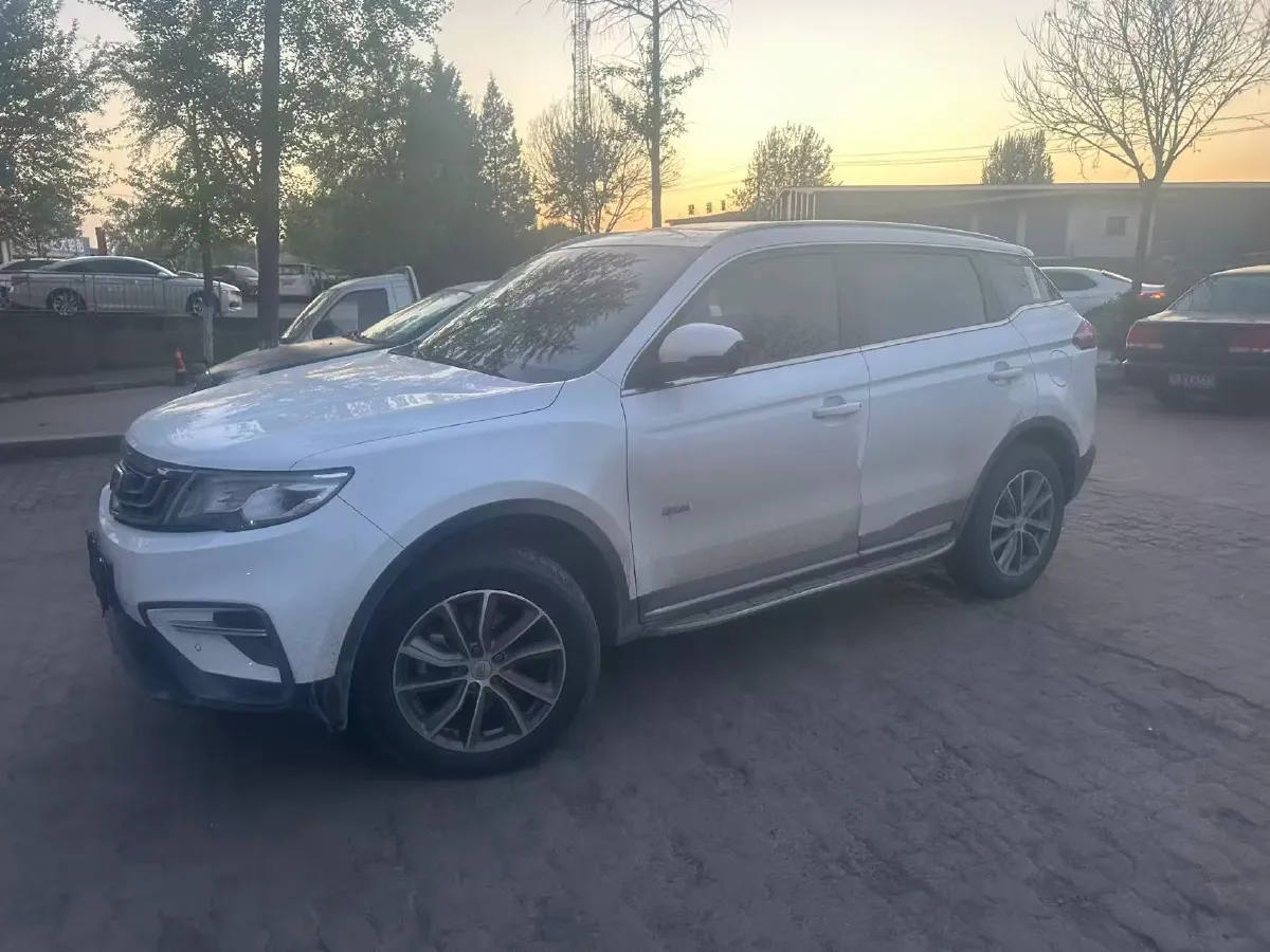 2020 Roewe i6 1.5T 169HP L4 7DCT,autocango,china used car exporter,china ev exporter,chinese used car exporter,chinese used ev exporter