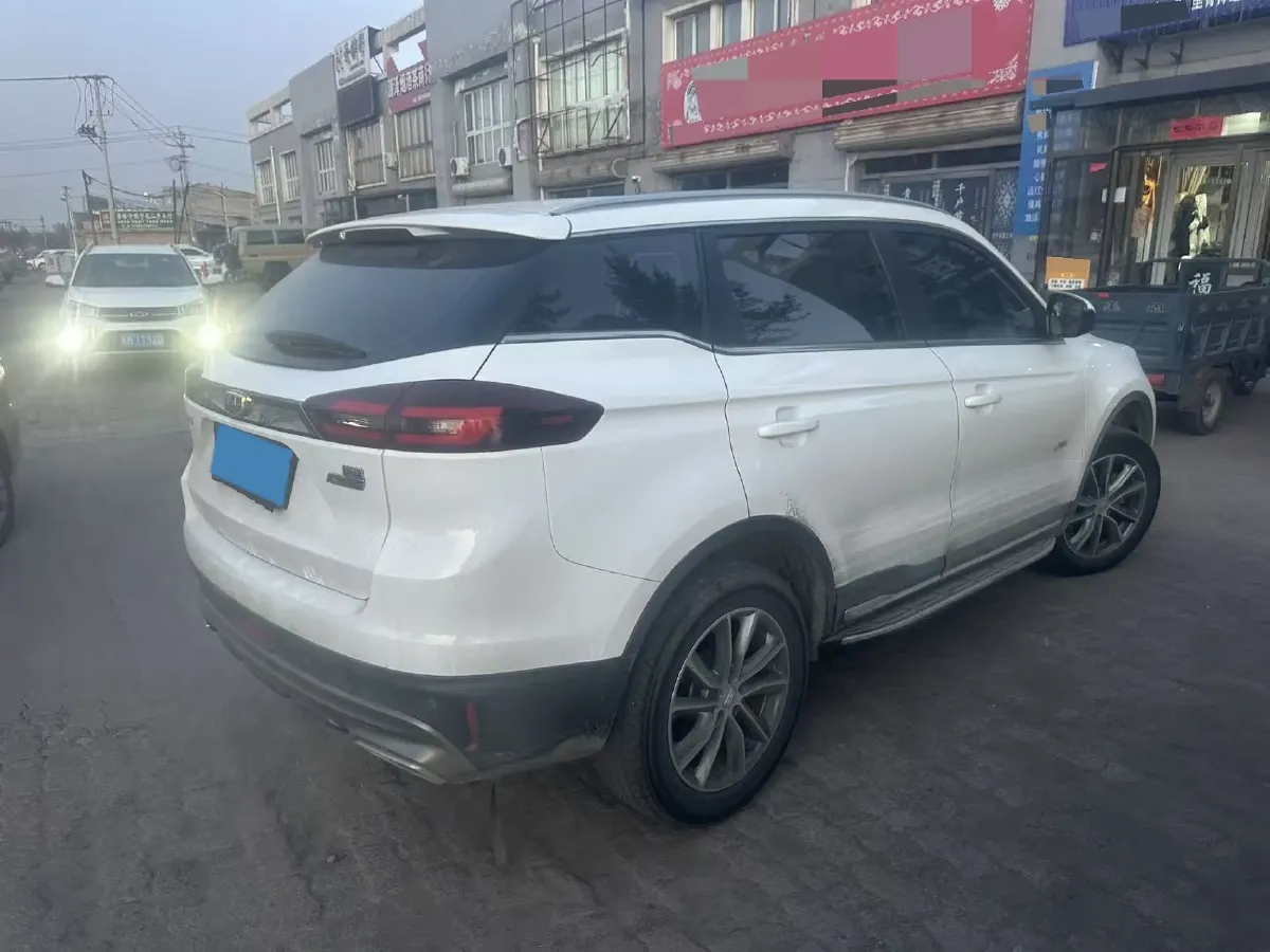 2020 Roewe i6 1.5T 169HP L4 7DCT,autocango,china used car exporter,china ev exporter,chinese used car exporter,chinese used ev exporter
