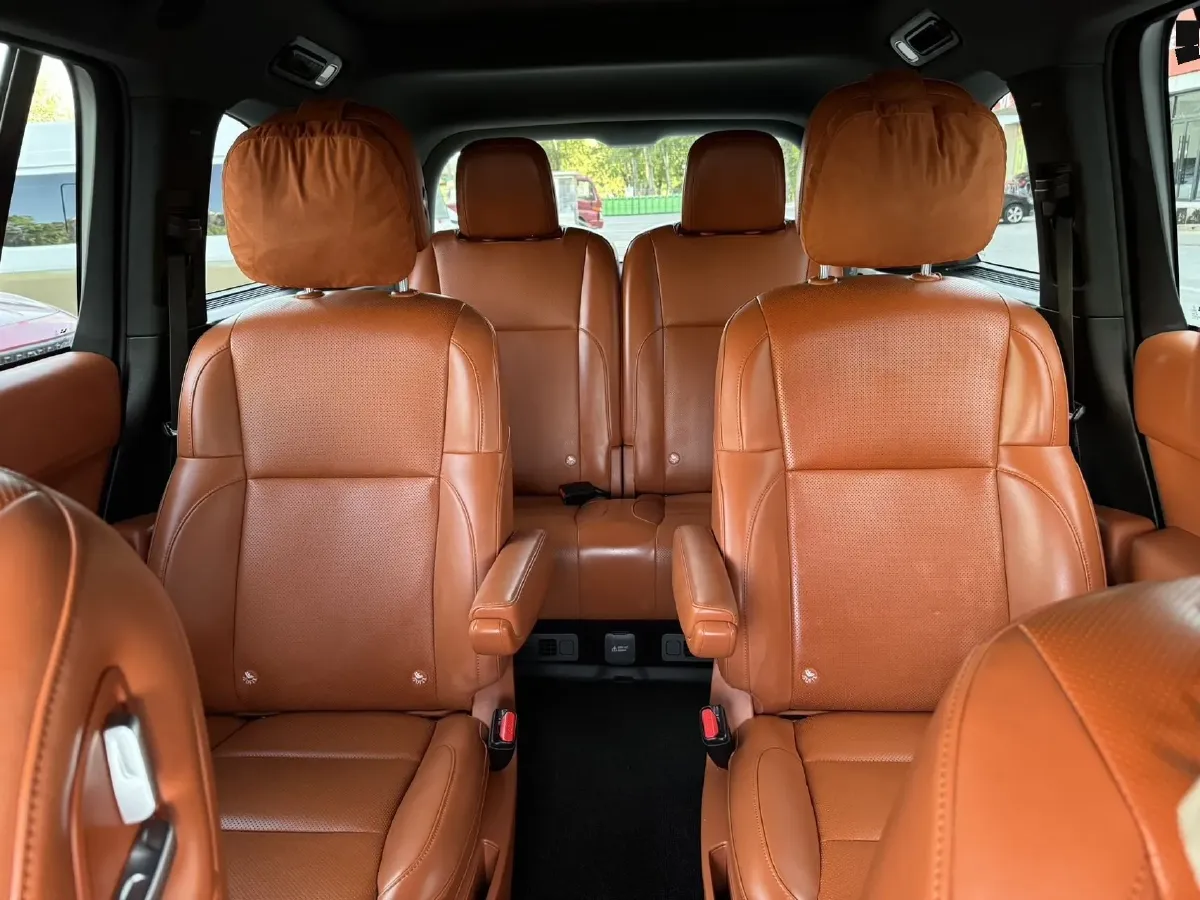 2024 Land Rover Range Rover Evoque 1.5T 200HP L3 8AT PHEV 15.5KWH,autocango,china used car exporter,china ev exporter,chinese used car exporter,chinese used ev exporter